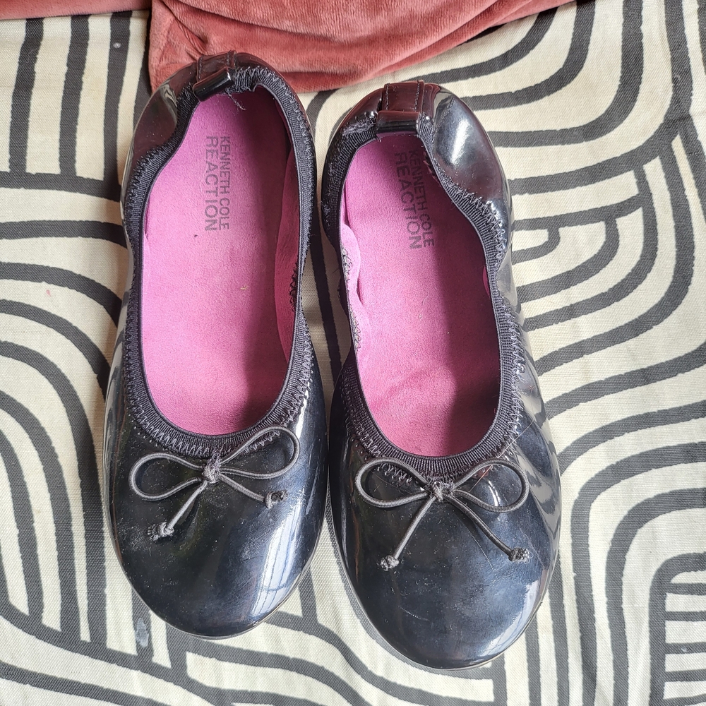Kenneth Cole Reaction Black Ballet Flats Dress Shoes with Bow Girls Size 2.5